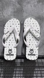 CHINELO DE DEDO BRANCO - “LETRAS”