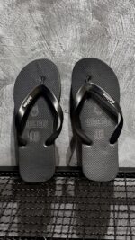 CHINELO DE DEDO PRETO - “10”