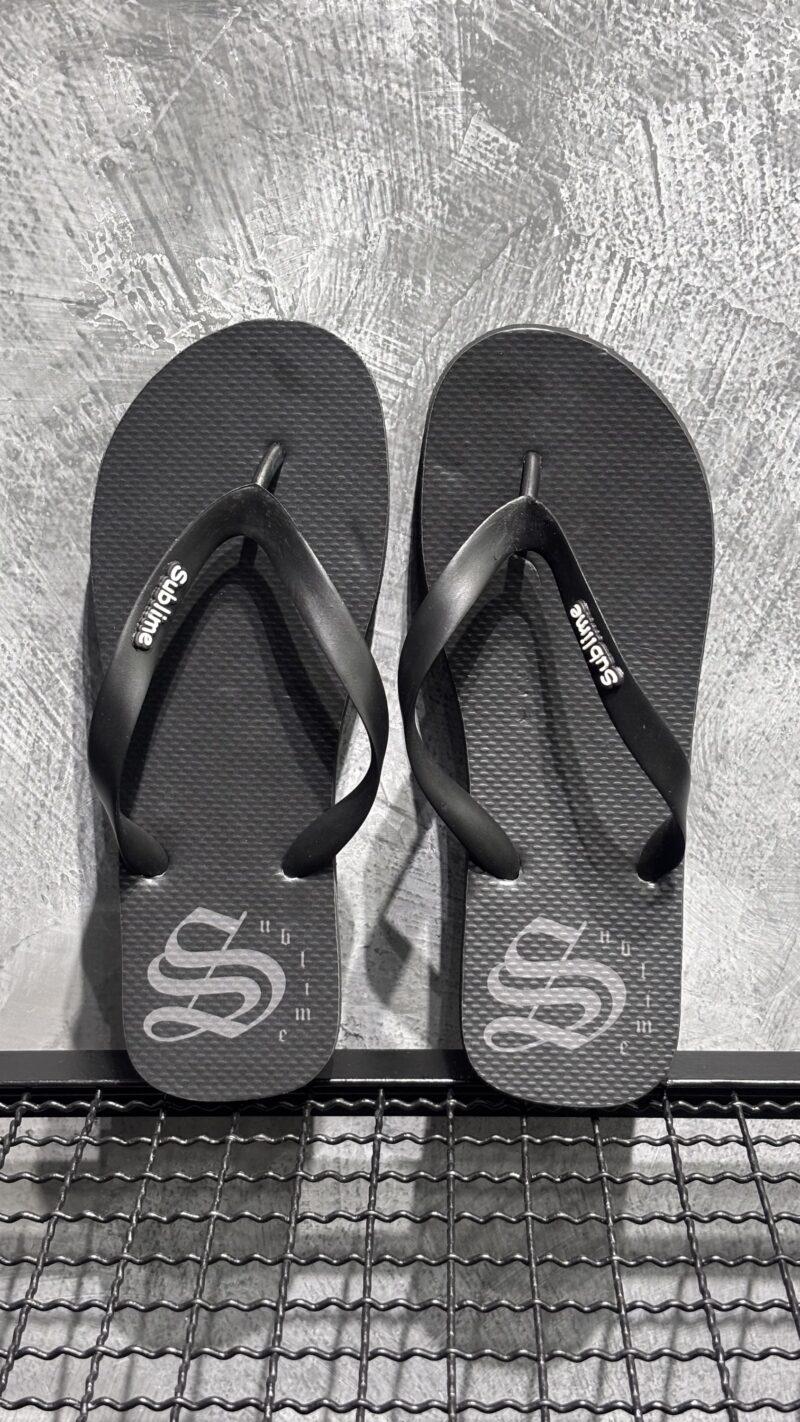 CHINELO DE DEDO PRETO - “S”